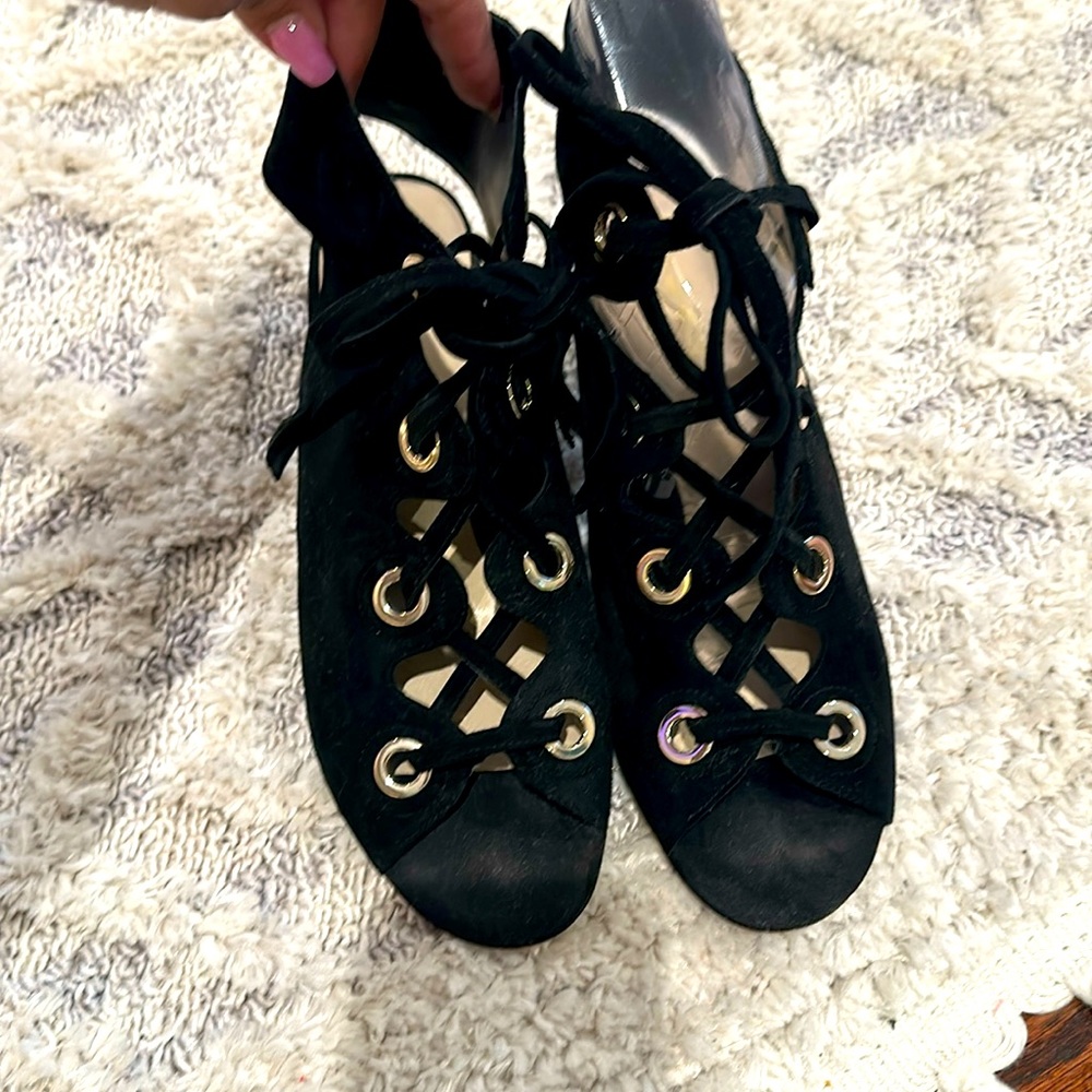 Nine West open toe and open back 2” heel sandals super comfortable